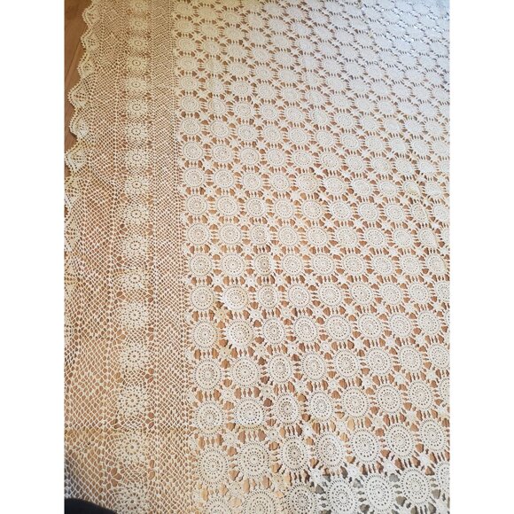 Italian Cotton Hand Made Tan Crochet Table Cloth  63 x 84 Inches - Picture 9 of 10